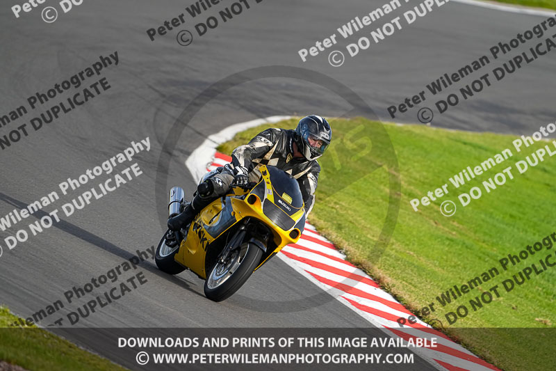 anglesey;brands hatch;cadwell park;croft;donington park;enduro digital images;event digital images;eventdigitalimages;mallory;no limits;oulton park;peter wileman photography;racing digital images;silverstone;snetterton;trackday digital images;trackday photos;vmcc banbury run;welsh 2 day enduro